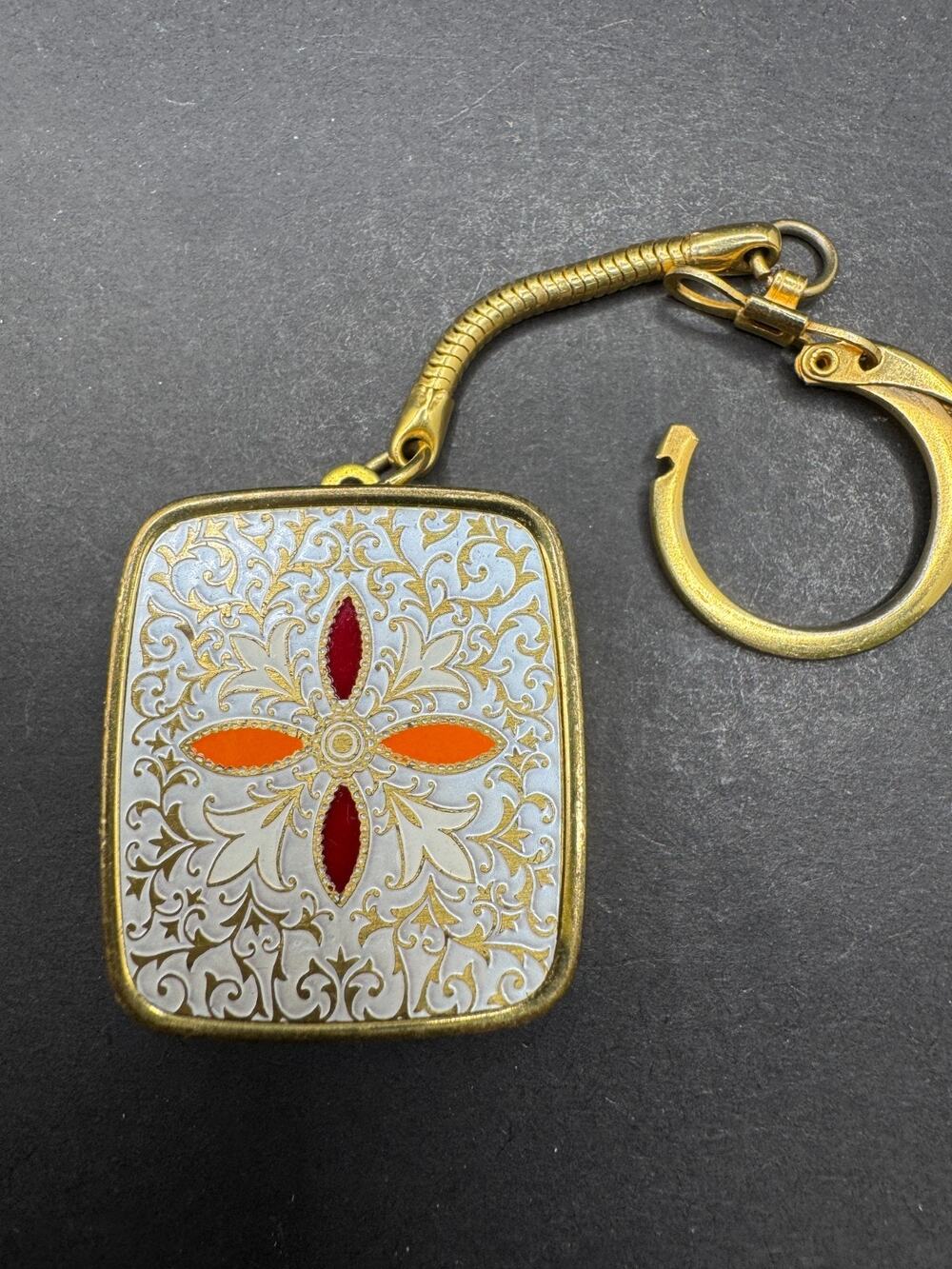 Vintage Clover Music Box Keychain Sankyo Japan Gold Tone Filigree Untested
